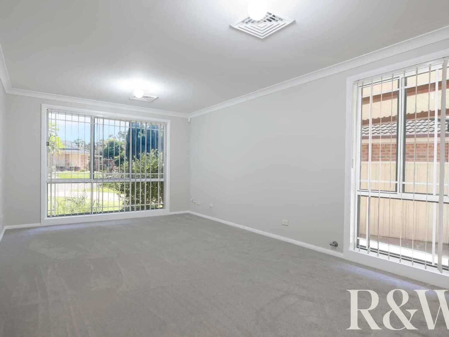 6 Shamrock Court St Clair 6 Shamrock Court St Clair