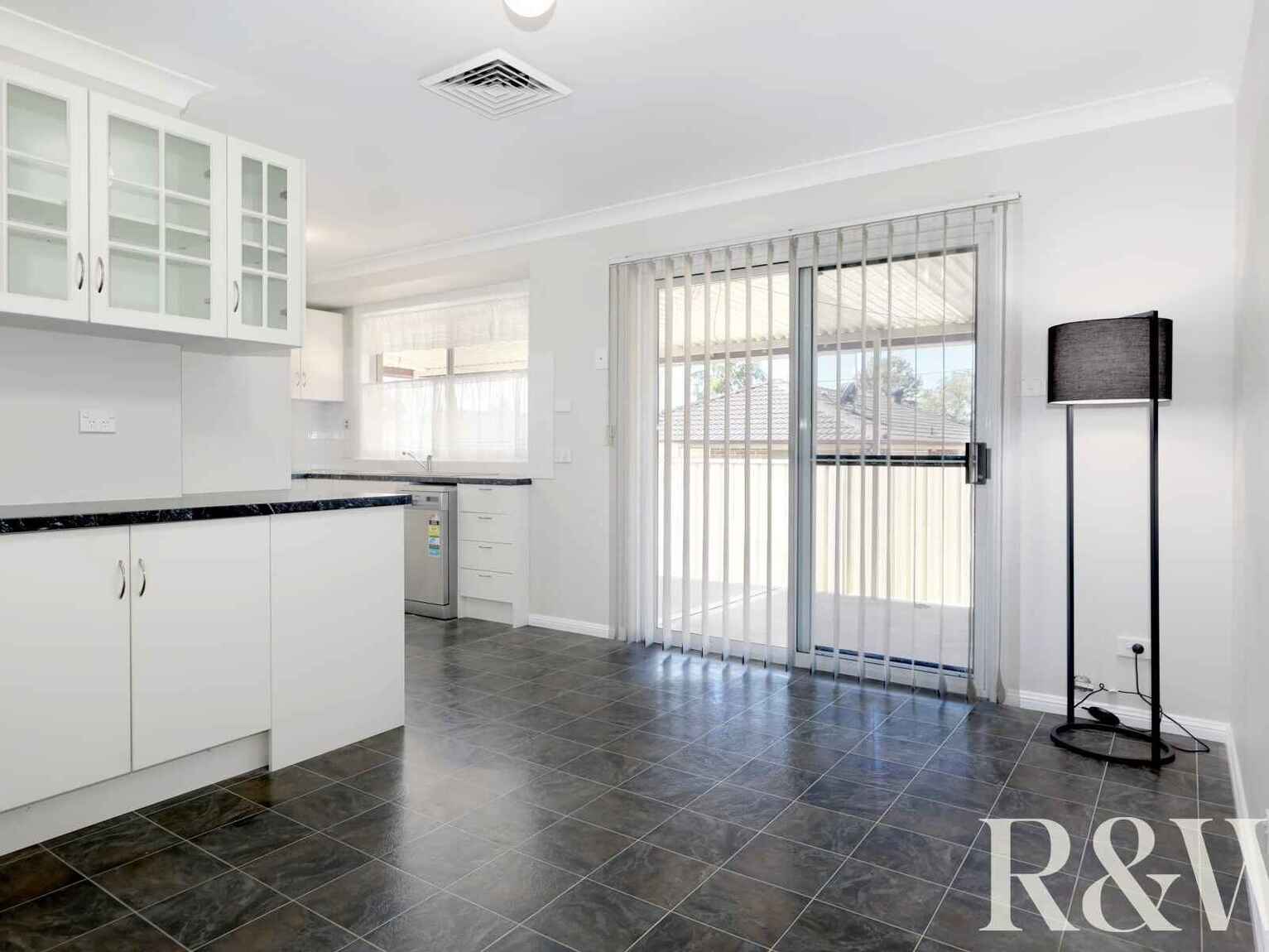 6 Shamrock Court St Clair 6 Shamrock Court St Clair