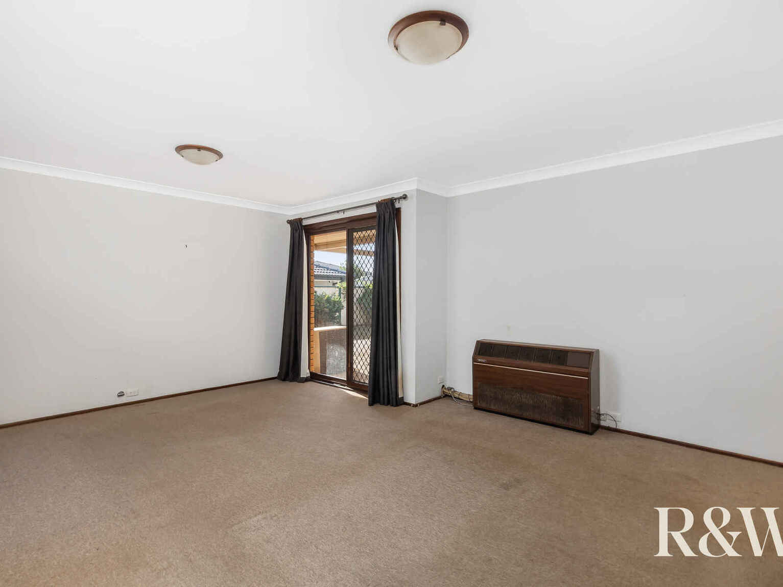 14 Hascombe Way St Clair