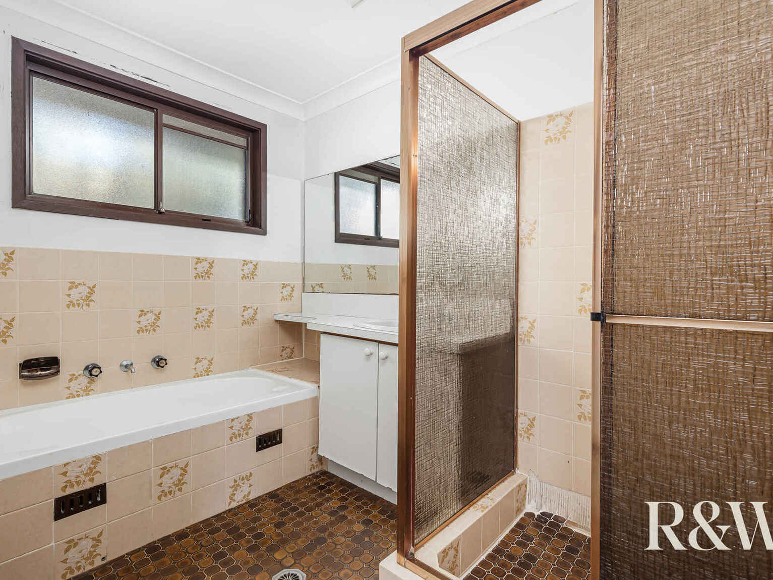 14 Hascombe Way St Clair