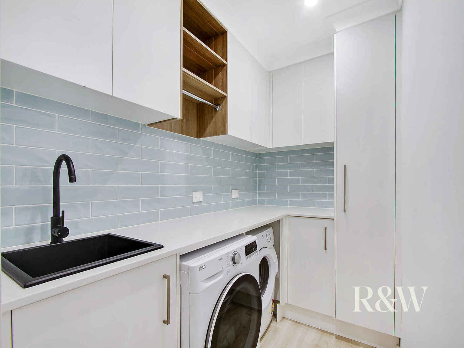 4 Kippax Place St Clair 4 Kippax Place St Clair