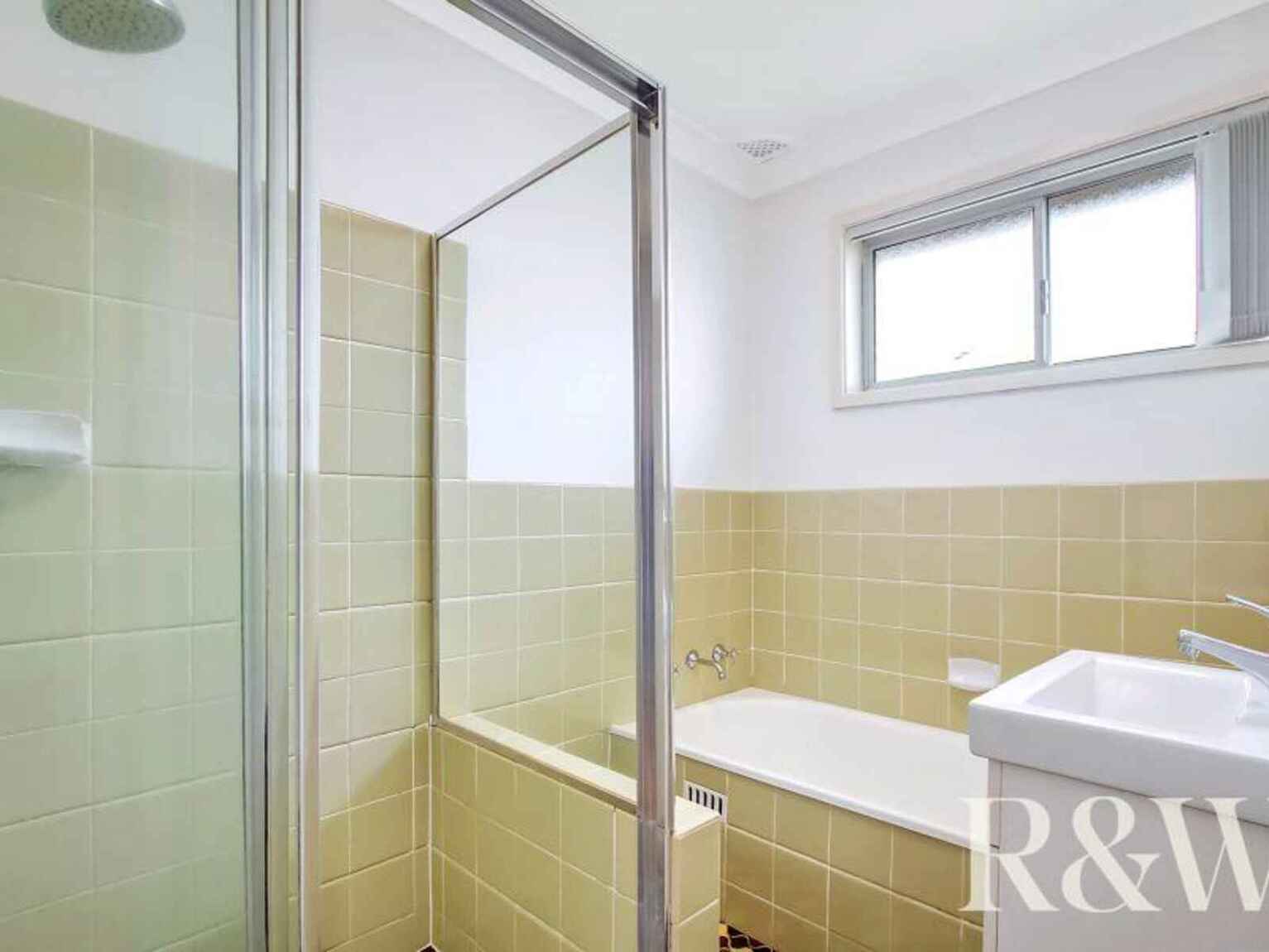 20 Melville Road St Clair