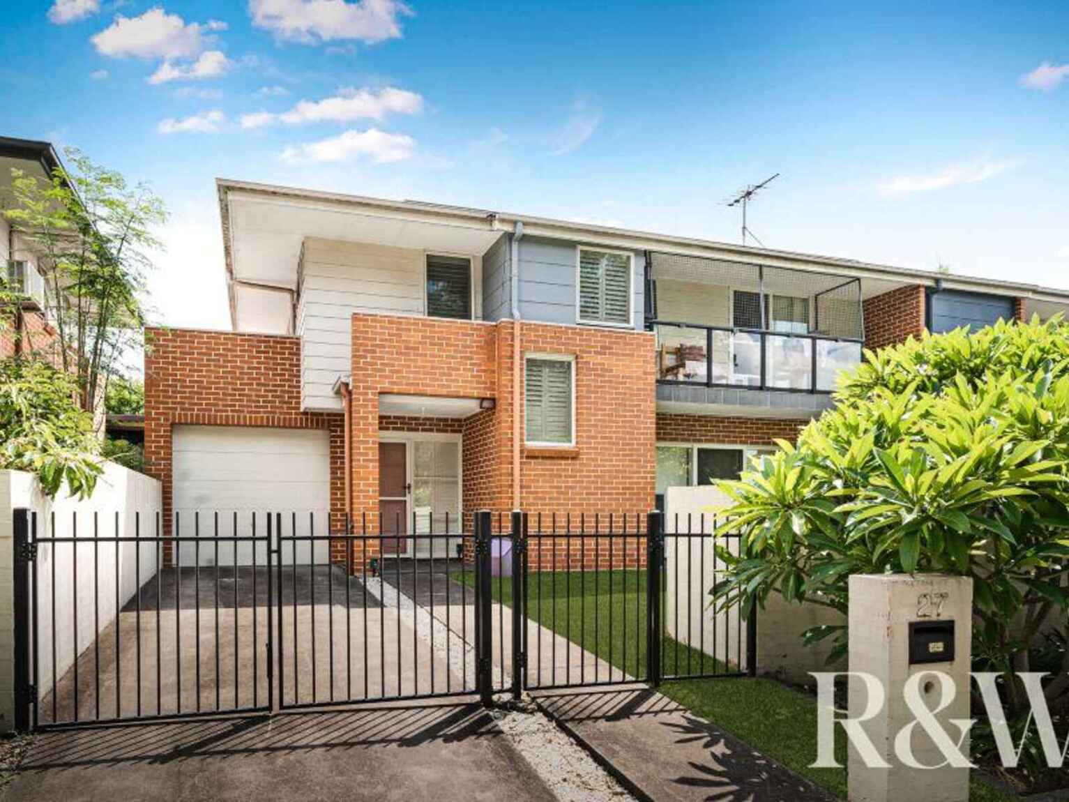 27 Blackwood Street Claremont Meadows