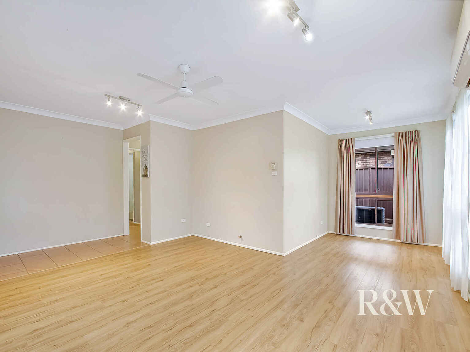 59 Banks Drive St Clair
