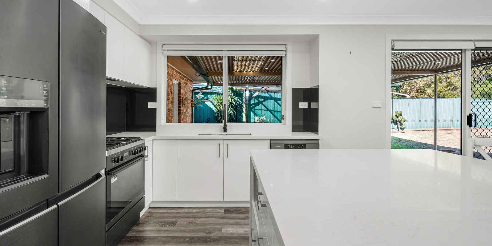 57 Kunipipi Street St Clair