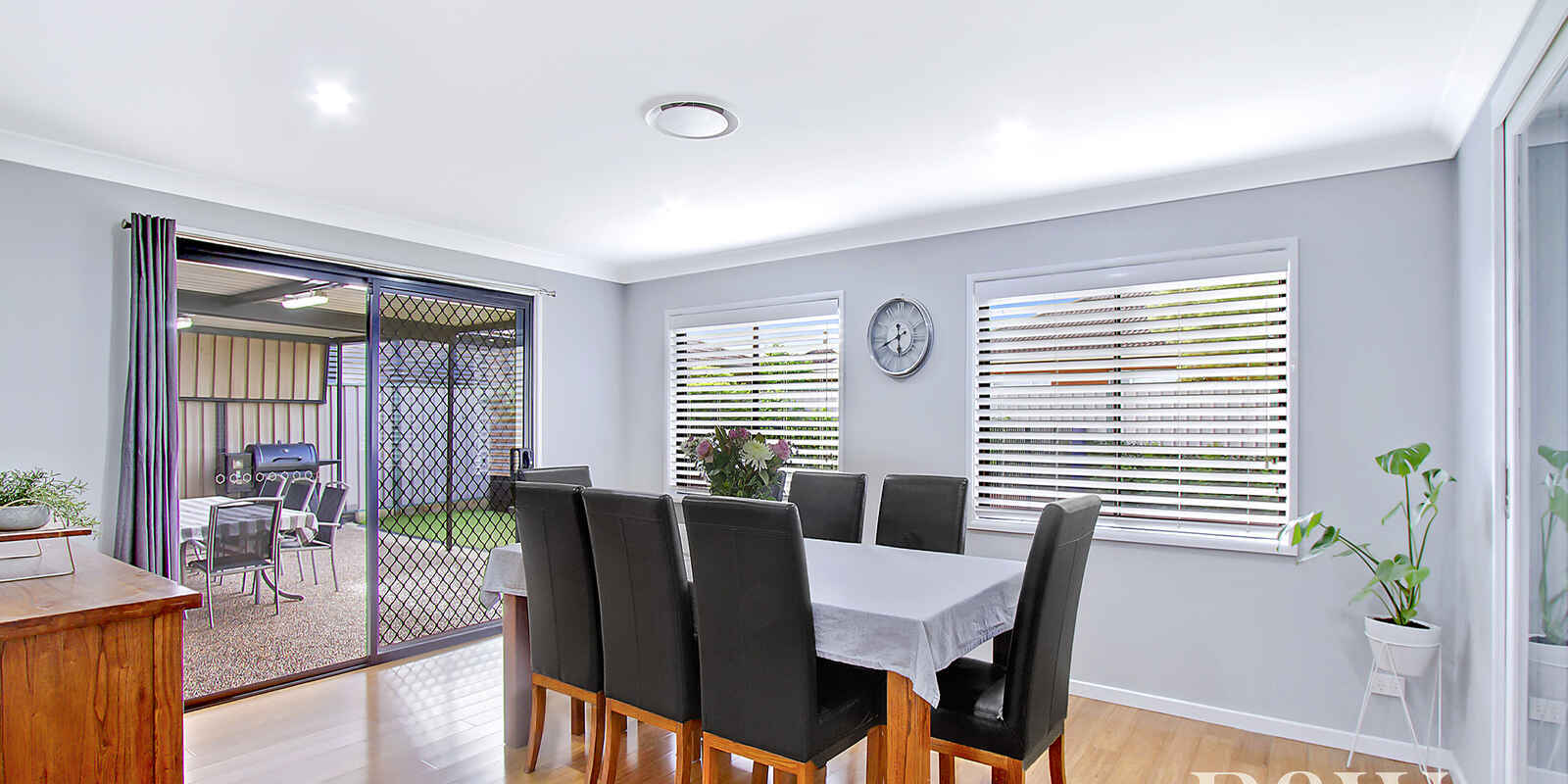 8 Kala Circuit St Clair
