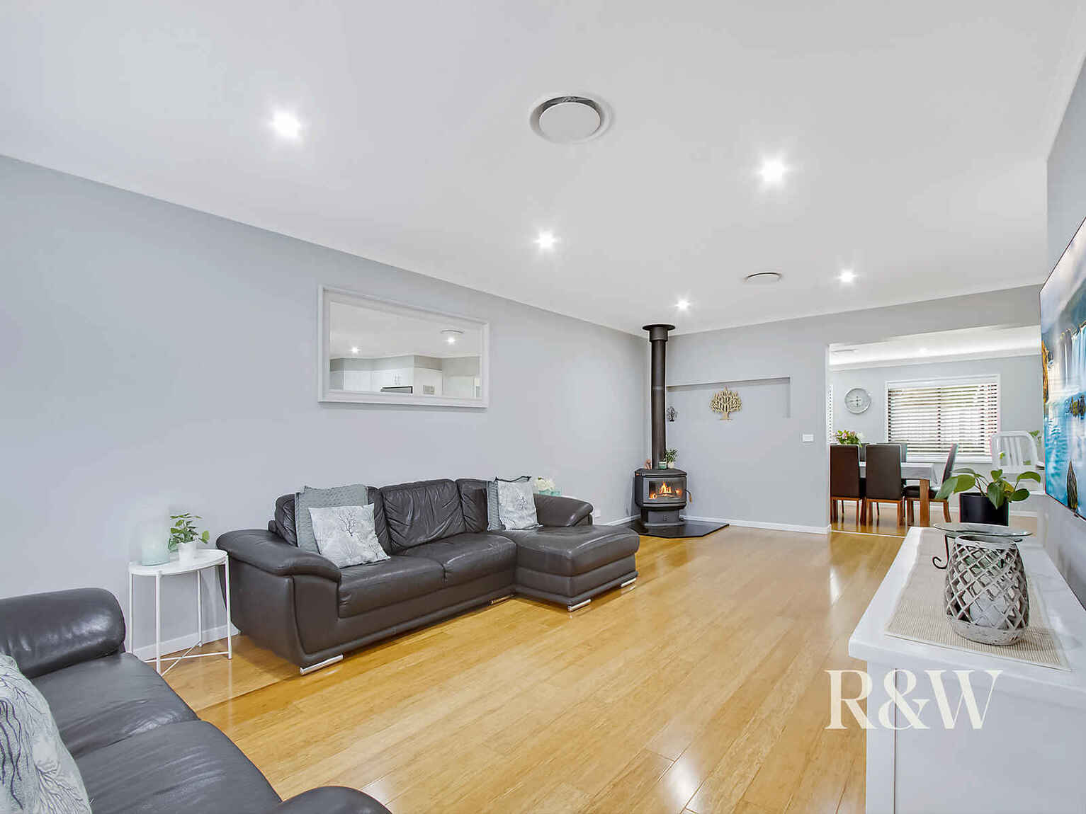 8 Kala Circuit St Clair