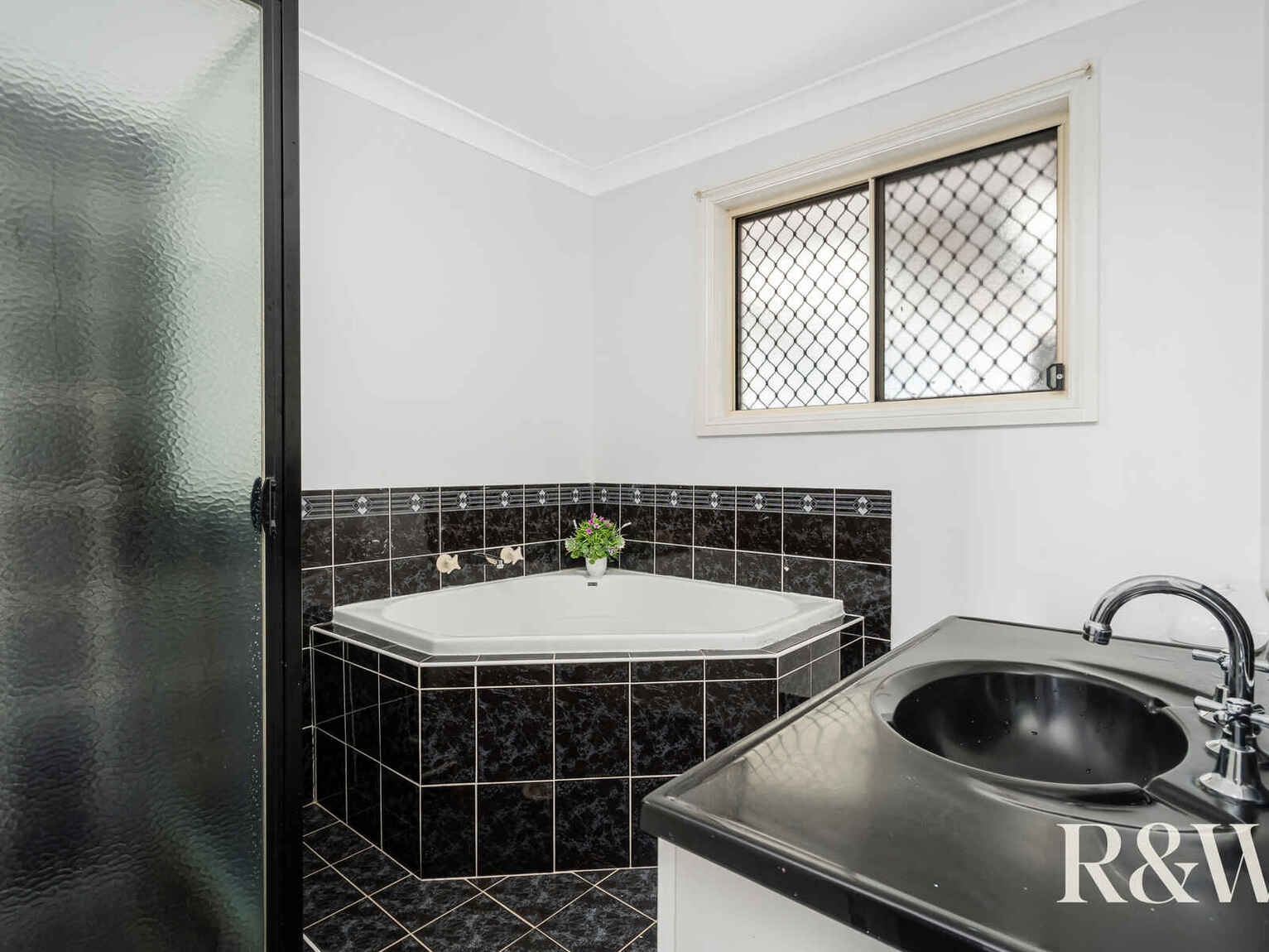 17 Mabuhay Grove Mount Druitt 17 Mabuhay Grove Mount Druitt