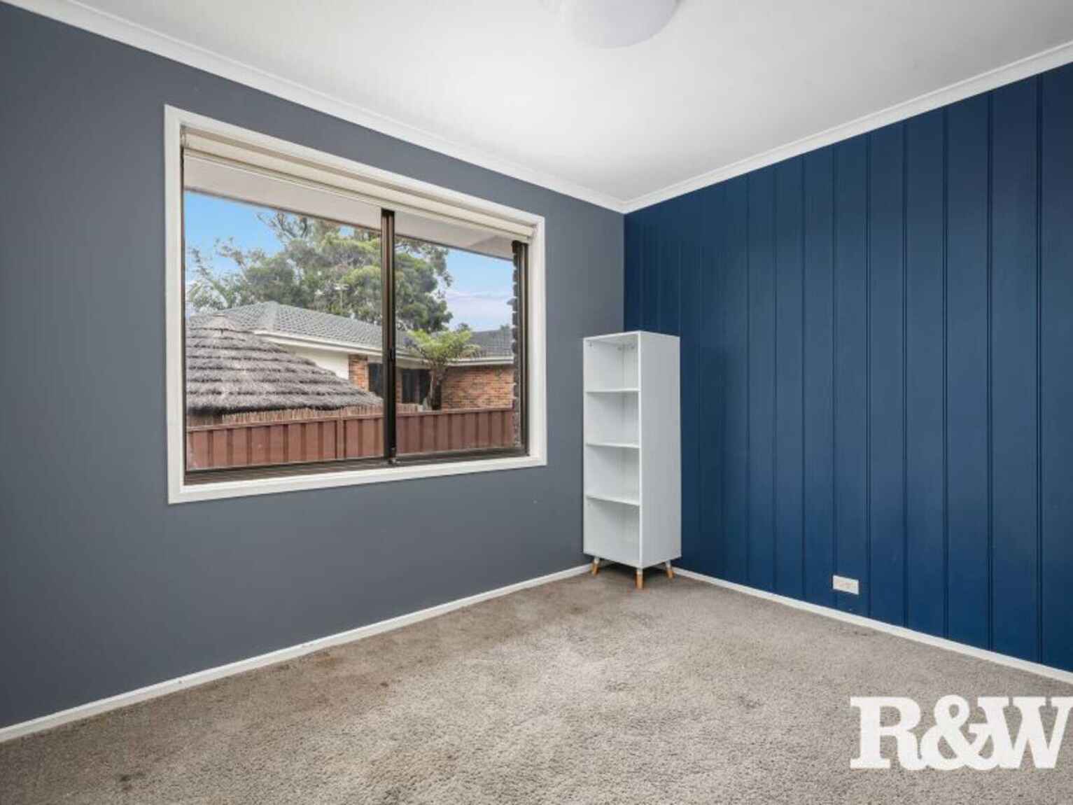 4 Galah Close St Clair