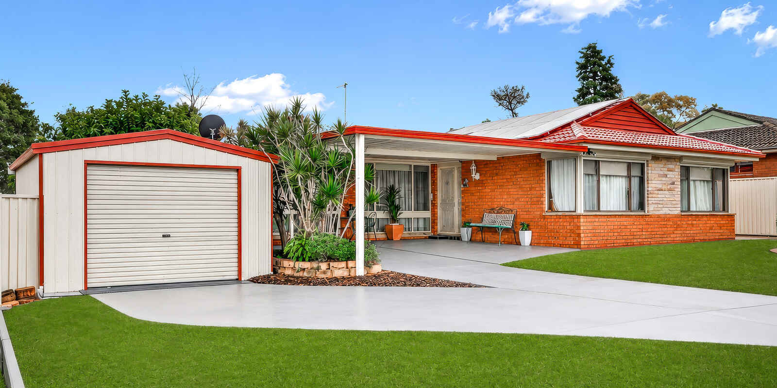 4 Nightmist Grove St Clair