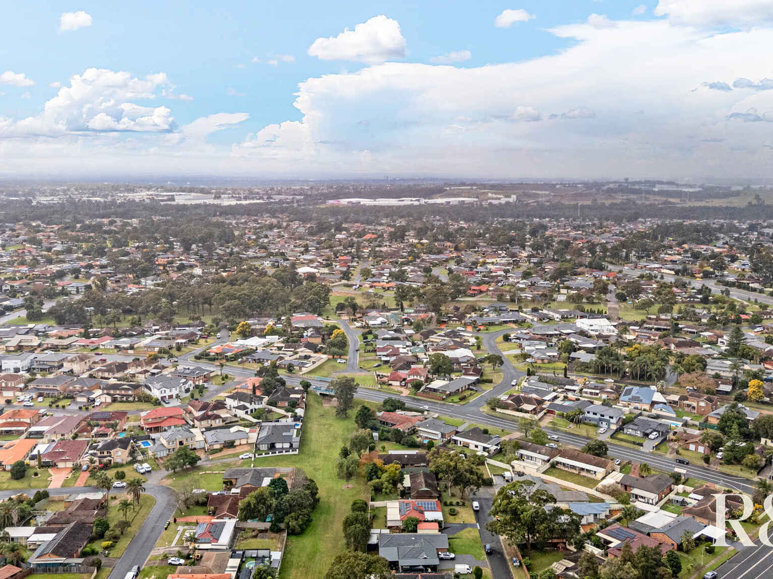 4 Nightmist Grove St Clair