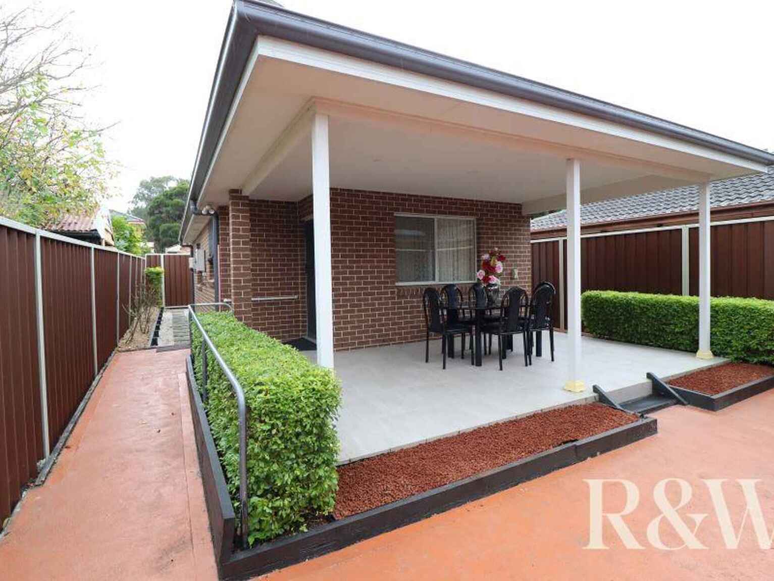17A Melville Road St Clair