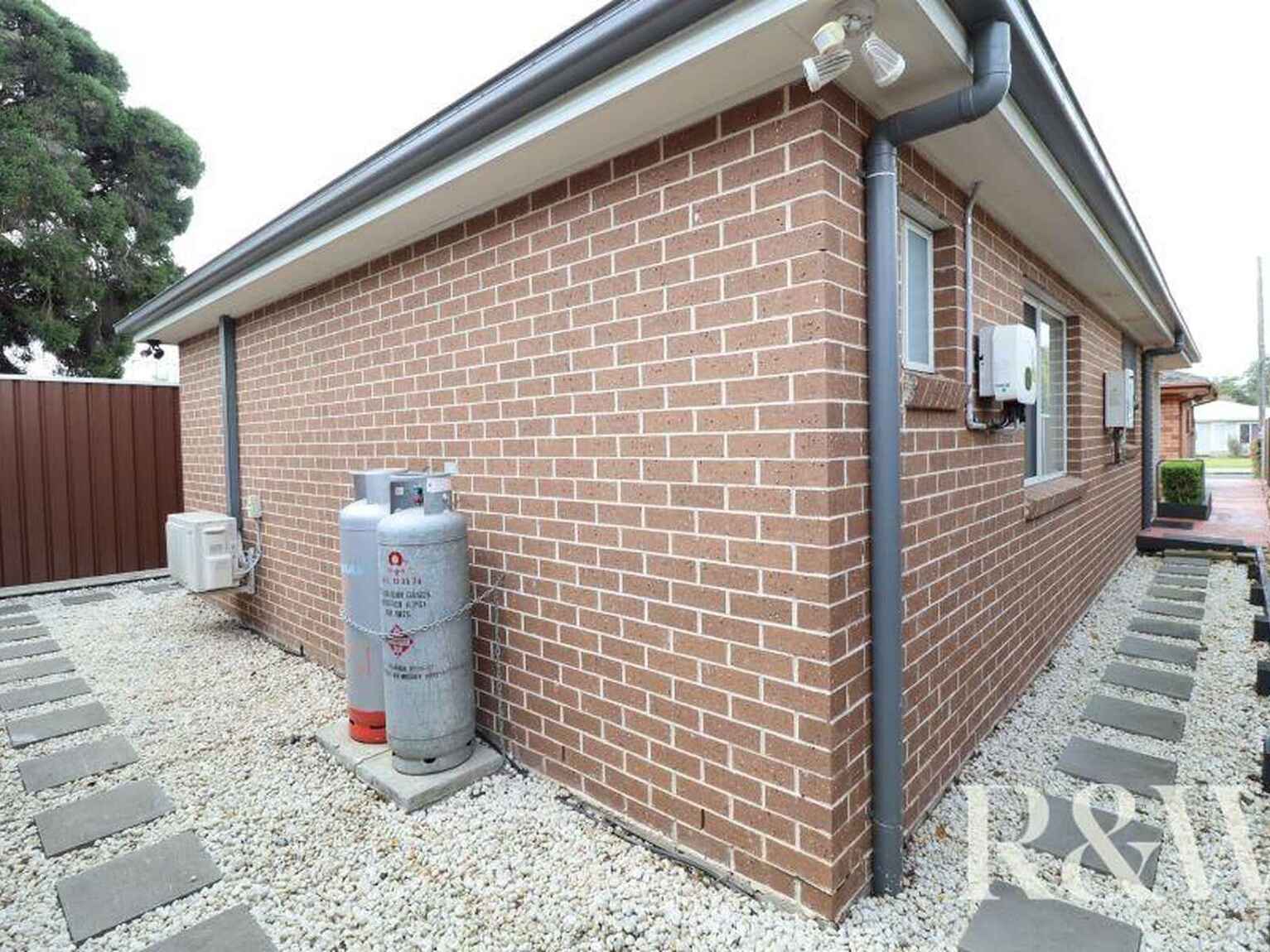 17A Melville Road St Clair