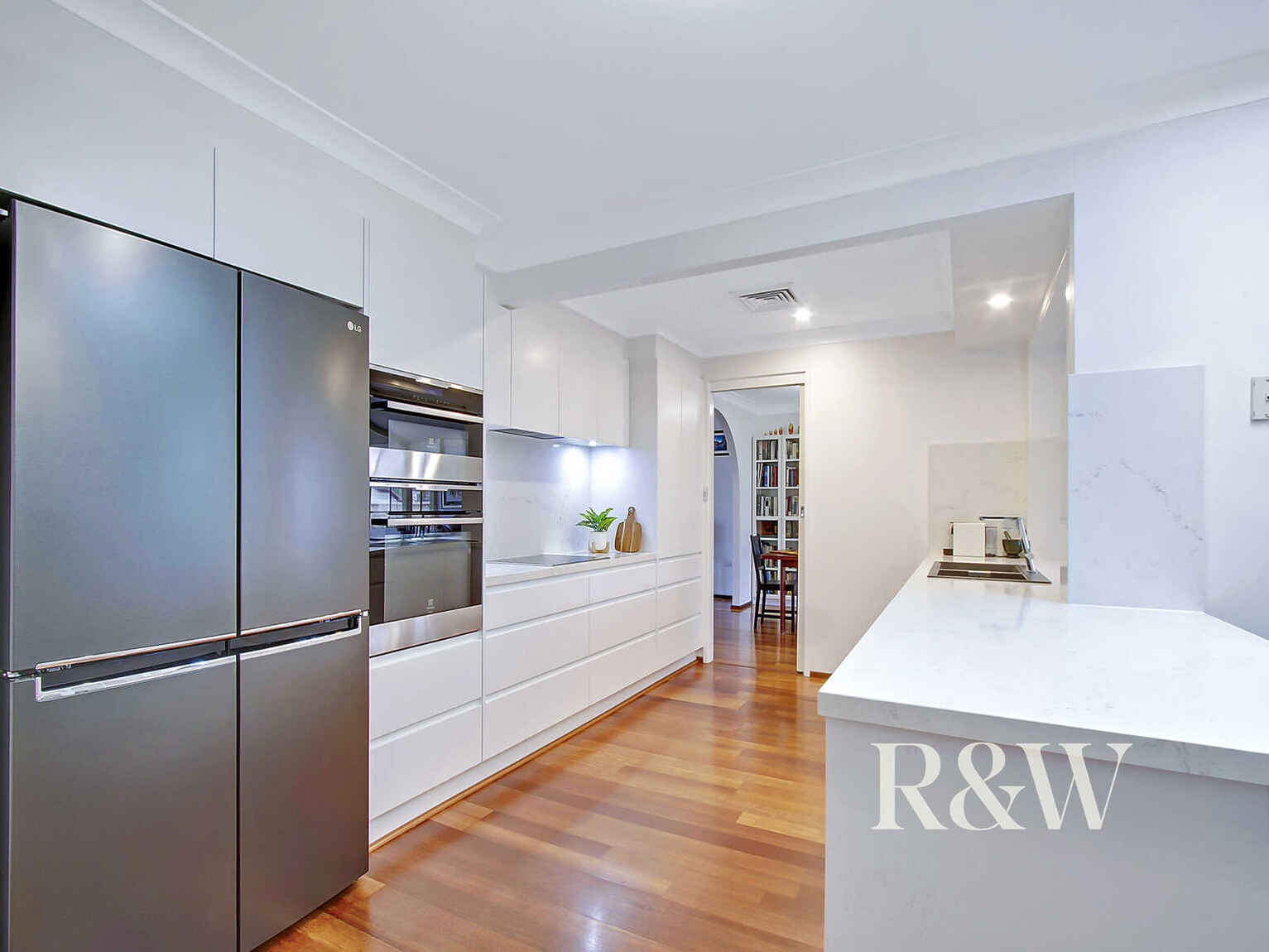 12 The Grandstand St Clair 12 The Grandstand St Clair
