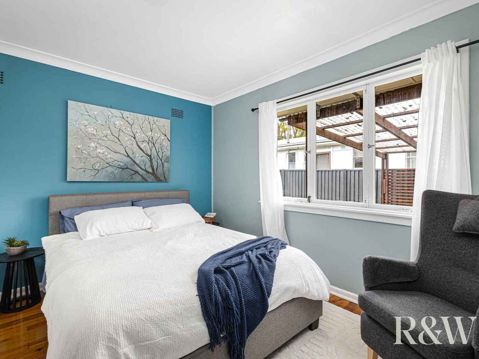 27 & 27A Ellsworth Drive Tregear