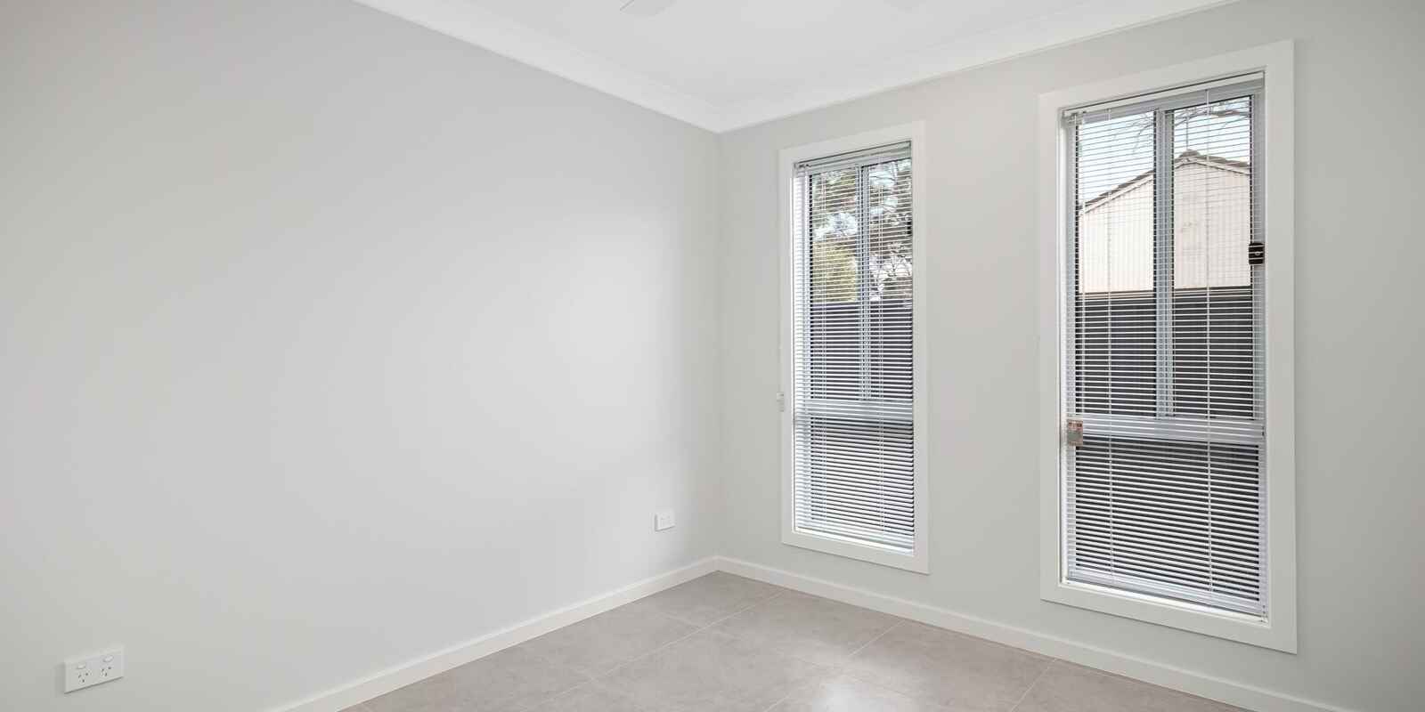 27 & 27A Ellsworth Drive Tregear