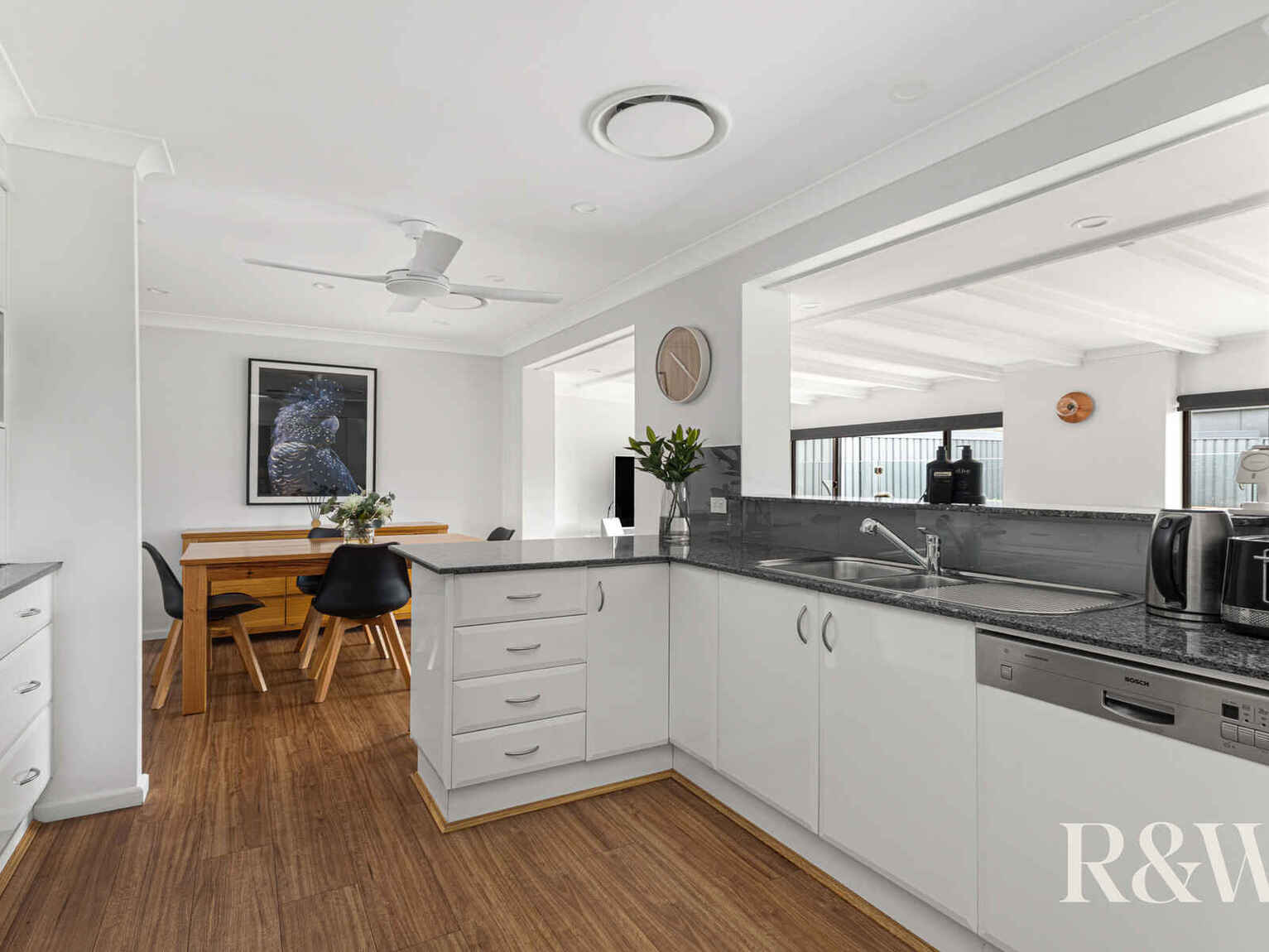 44 Endeavour Avenue St Clair