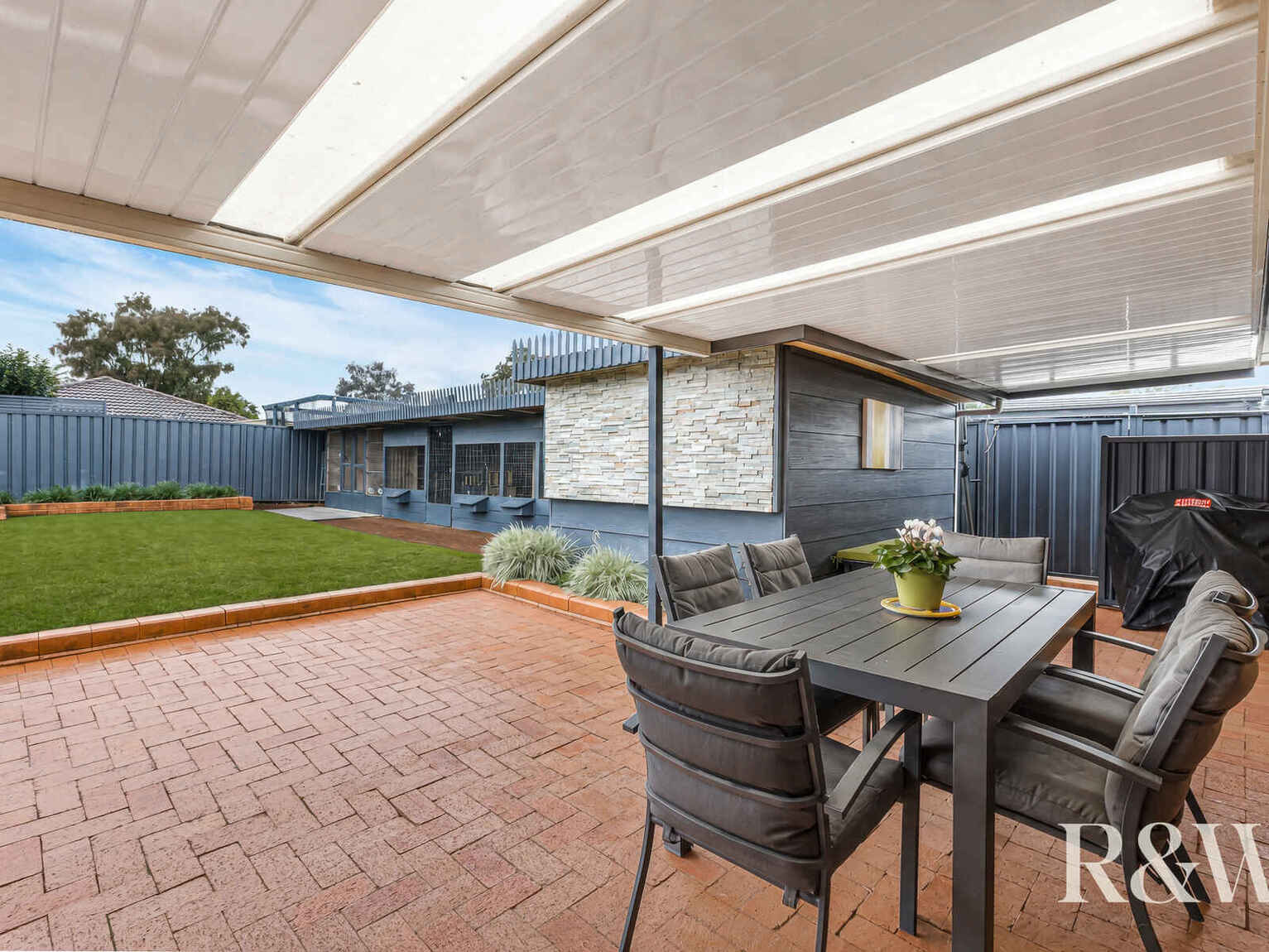 44 Endeavour Avenue St Clair