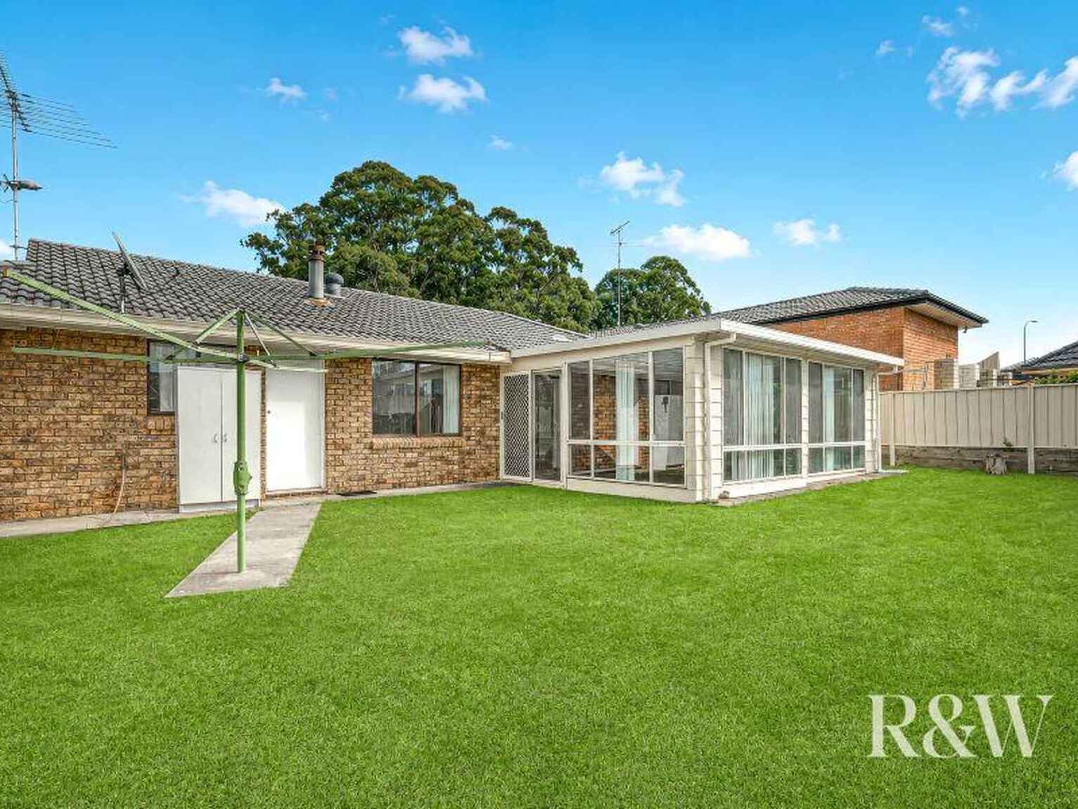22 Timesweep Drive St Clair