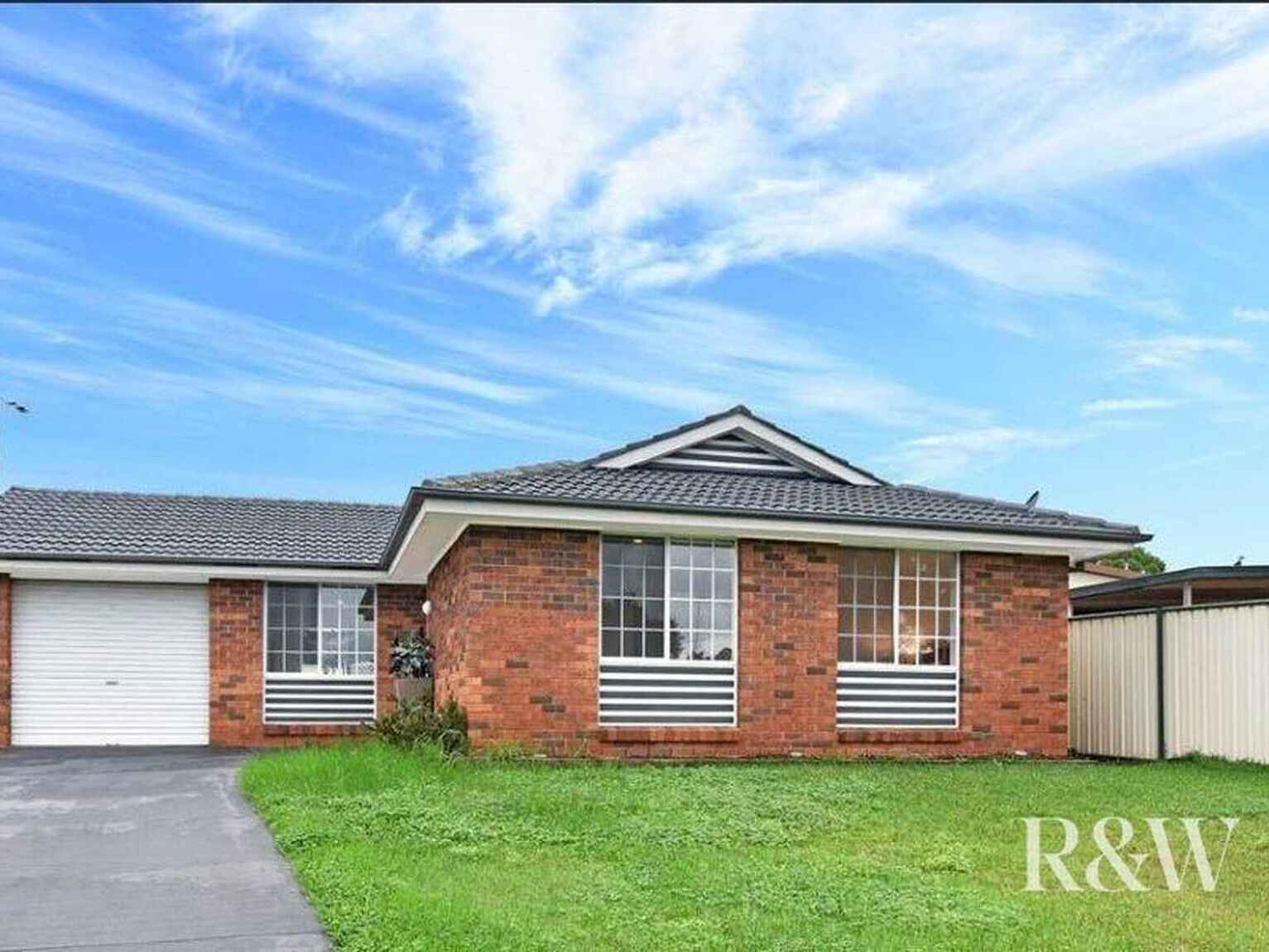 9 Trout Place St Clair