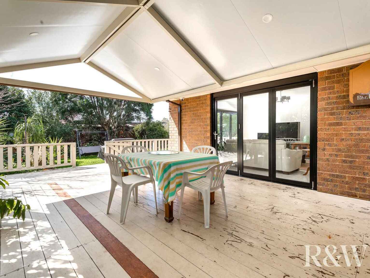 19 Rotorua Road St Clair 19 Rotorua Road St Clair