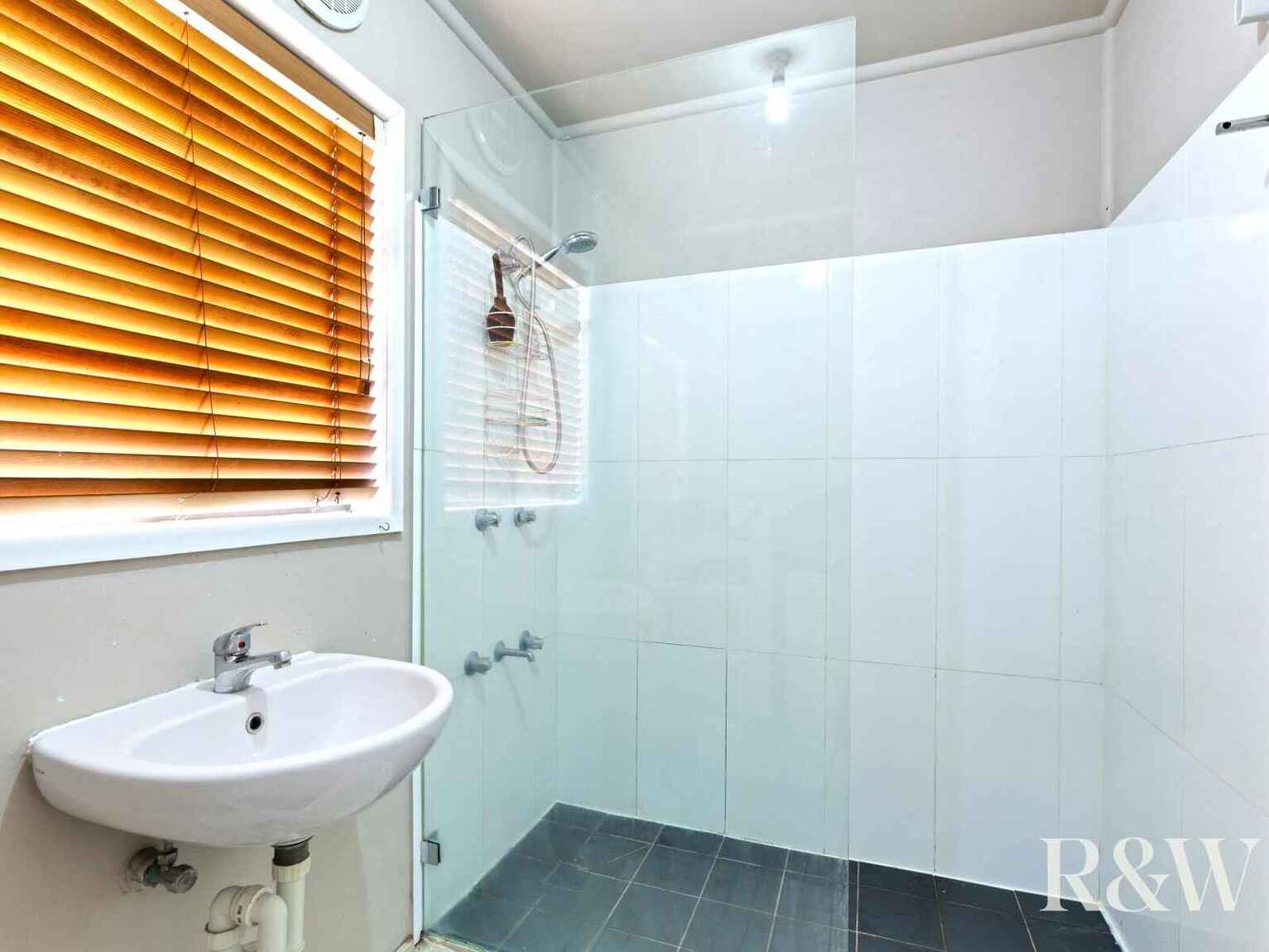8 & 8A Parkin Road Colyton 8 & 8A Parkin Road Colyton