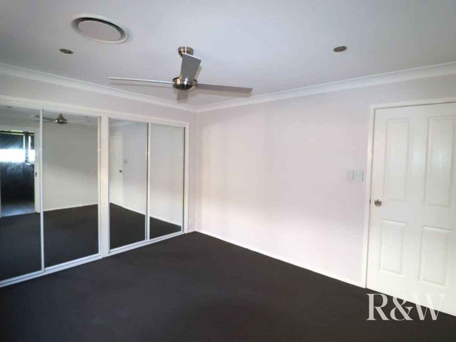 6 Summer Hill Place St Clair