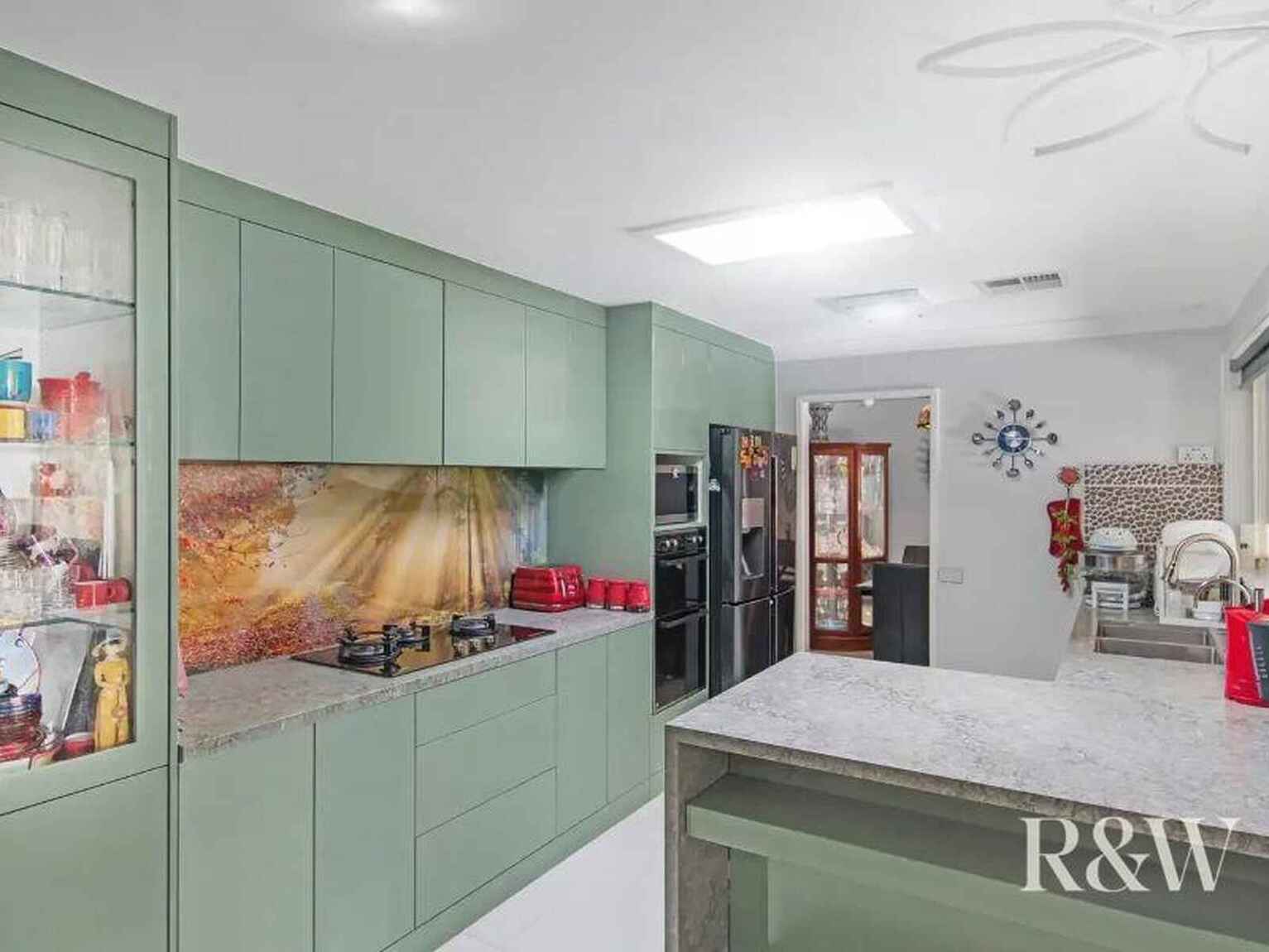 6 Summer Hill Place St Clair