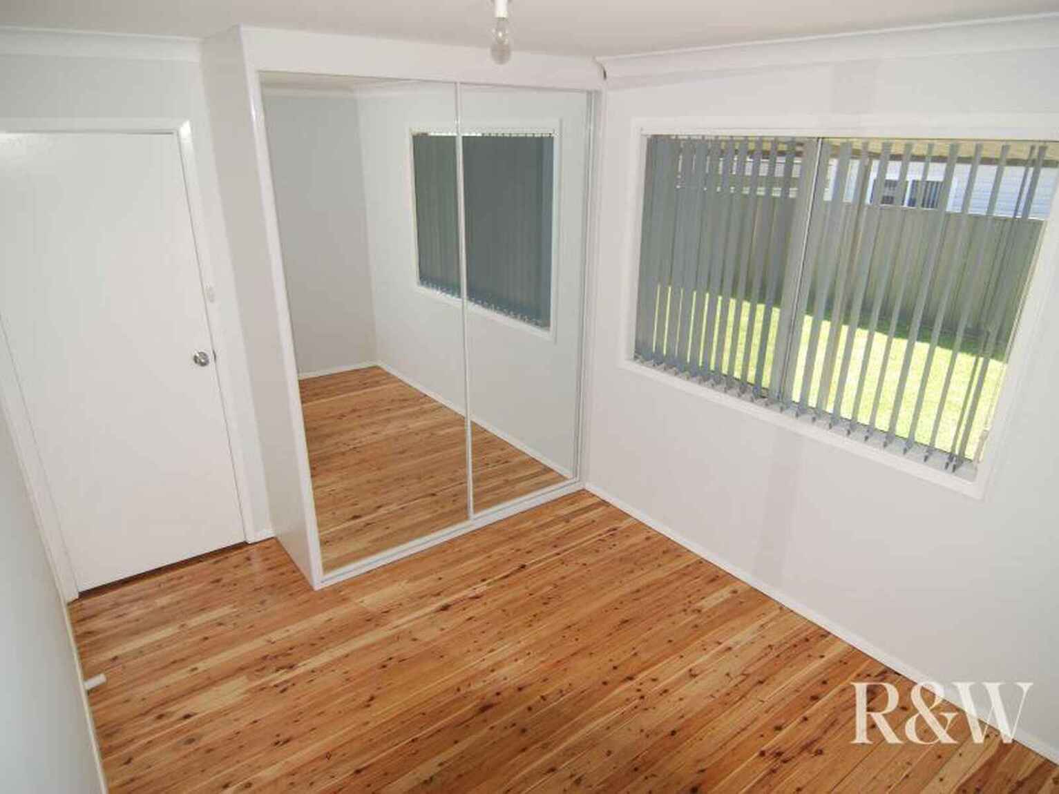 2 Maurice Street St Clair
