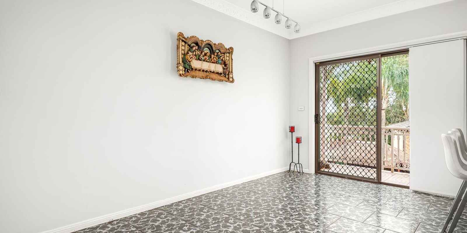 4 Nalong Street St Clair 4 Nalong Street St Clair