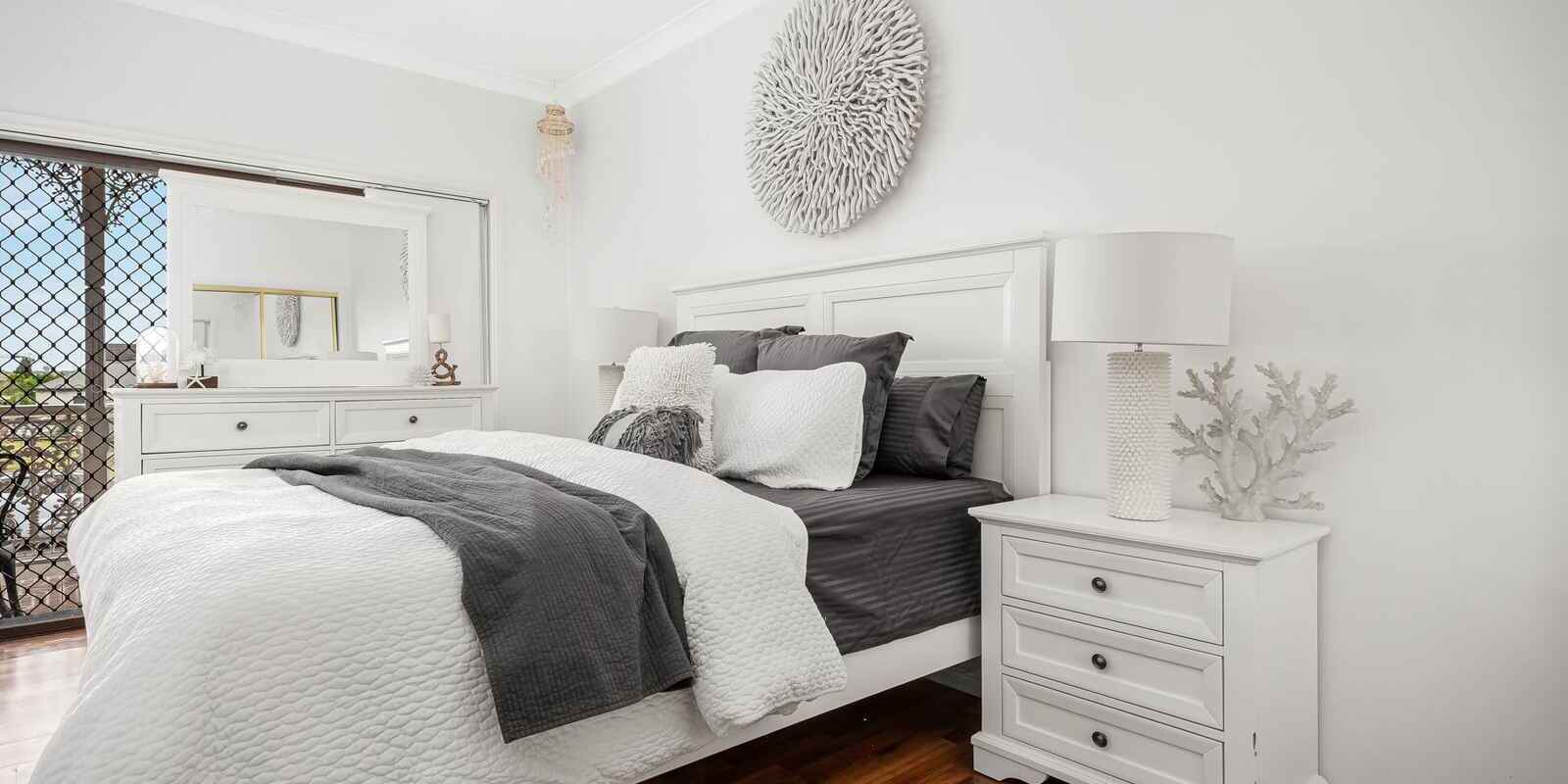 4 Nalong Street St Clair 4 Nalong Street St Clair