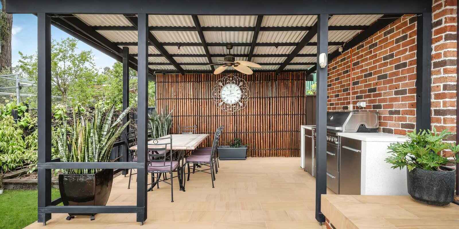 4 Nalong Street St Clair 4 Nalong Street St Clair