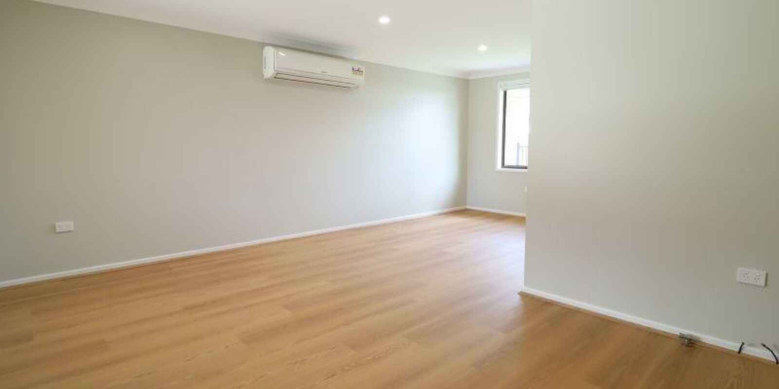 6 Bowerbird Crescent St Clair