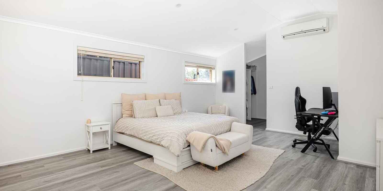 32 Endeavour Avenue St Clair