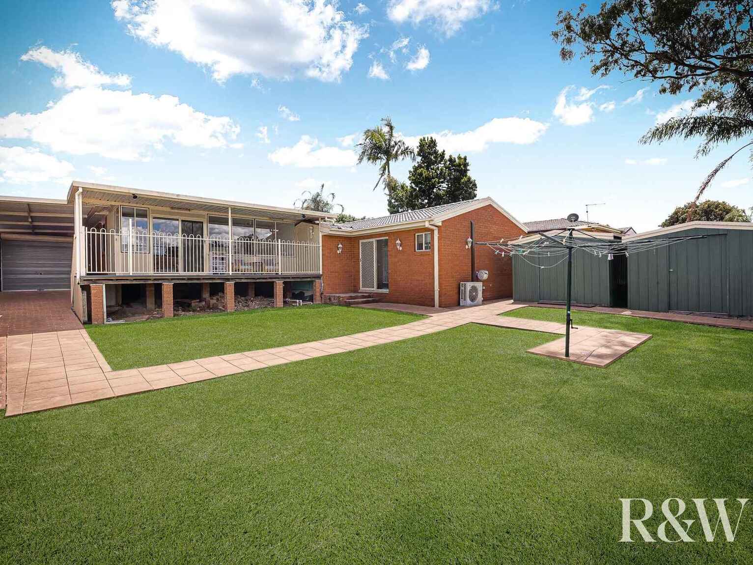 32 Endeavour Avenue St Clair