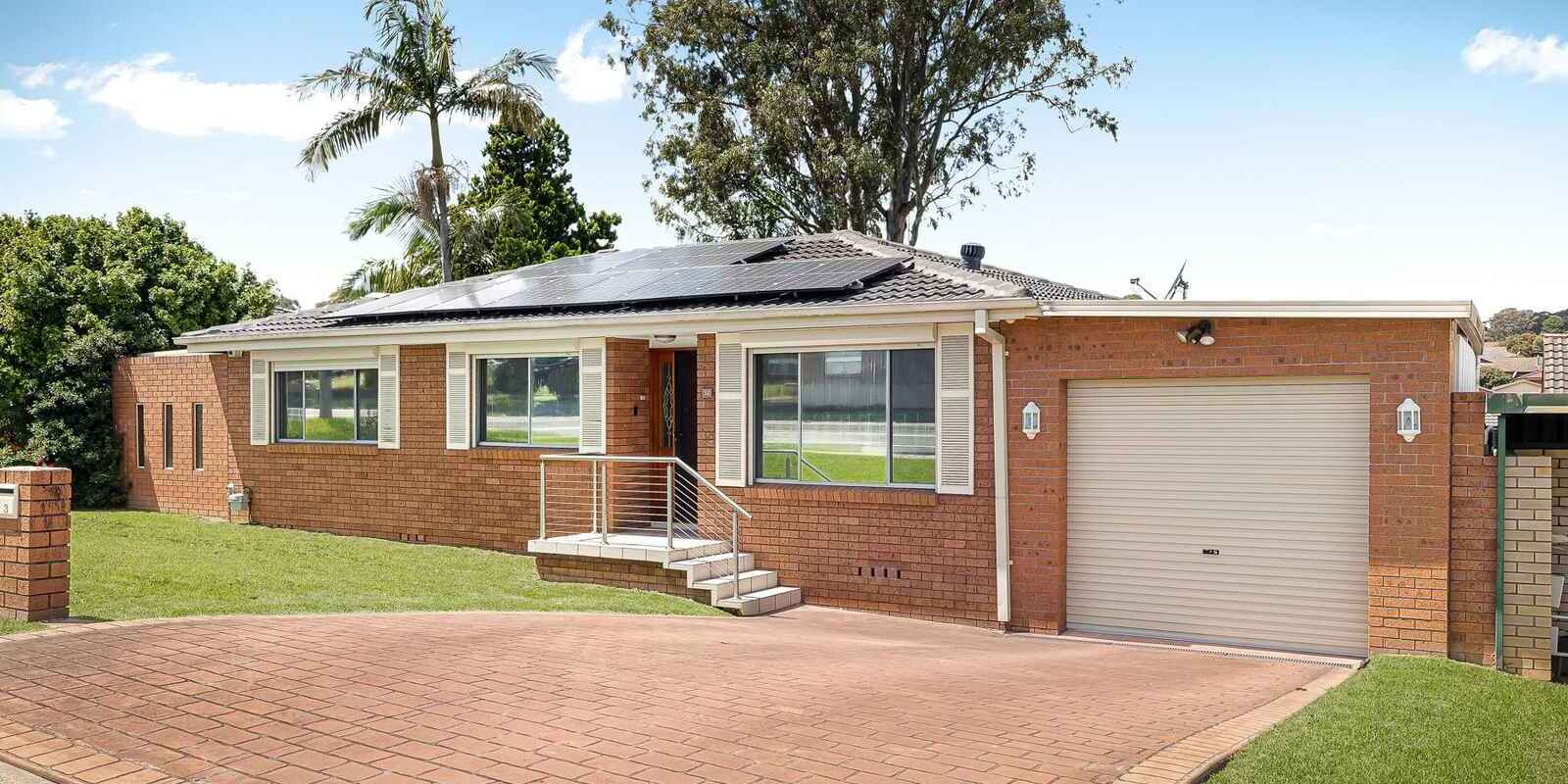 32 Endeavour Avenue St Clair
