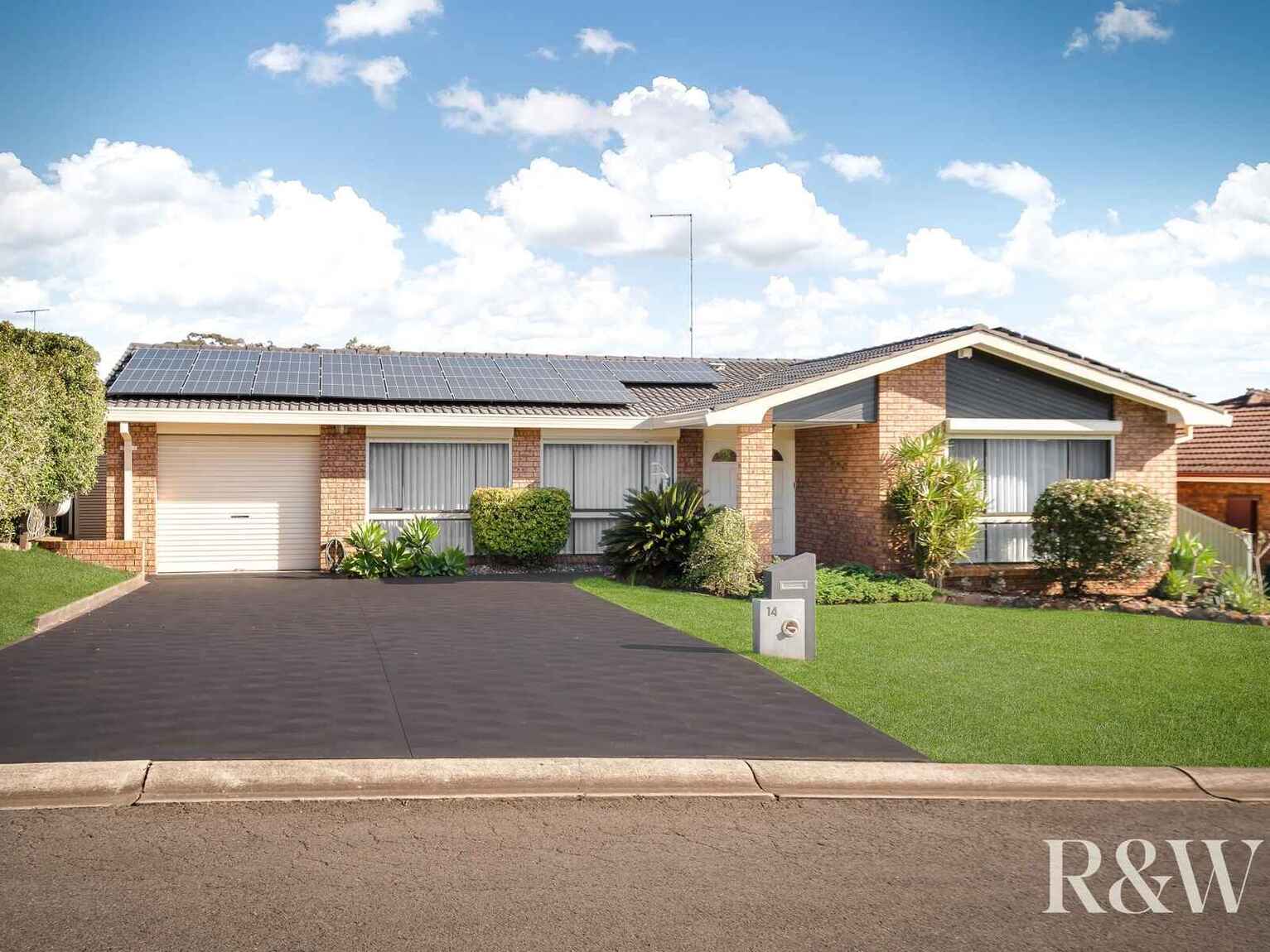 14 Kelmscott Way St Clair 14 Kelmscott Way St Clair