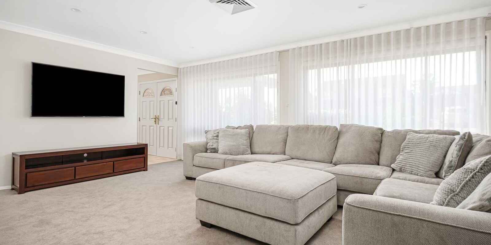 14 Kelmscott Way St Clair 14 Kelmscott Way St Clair