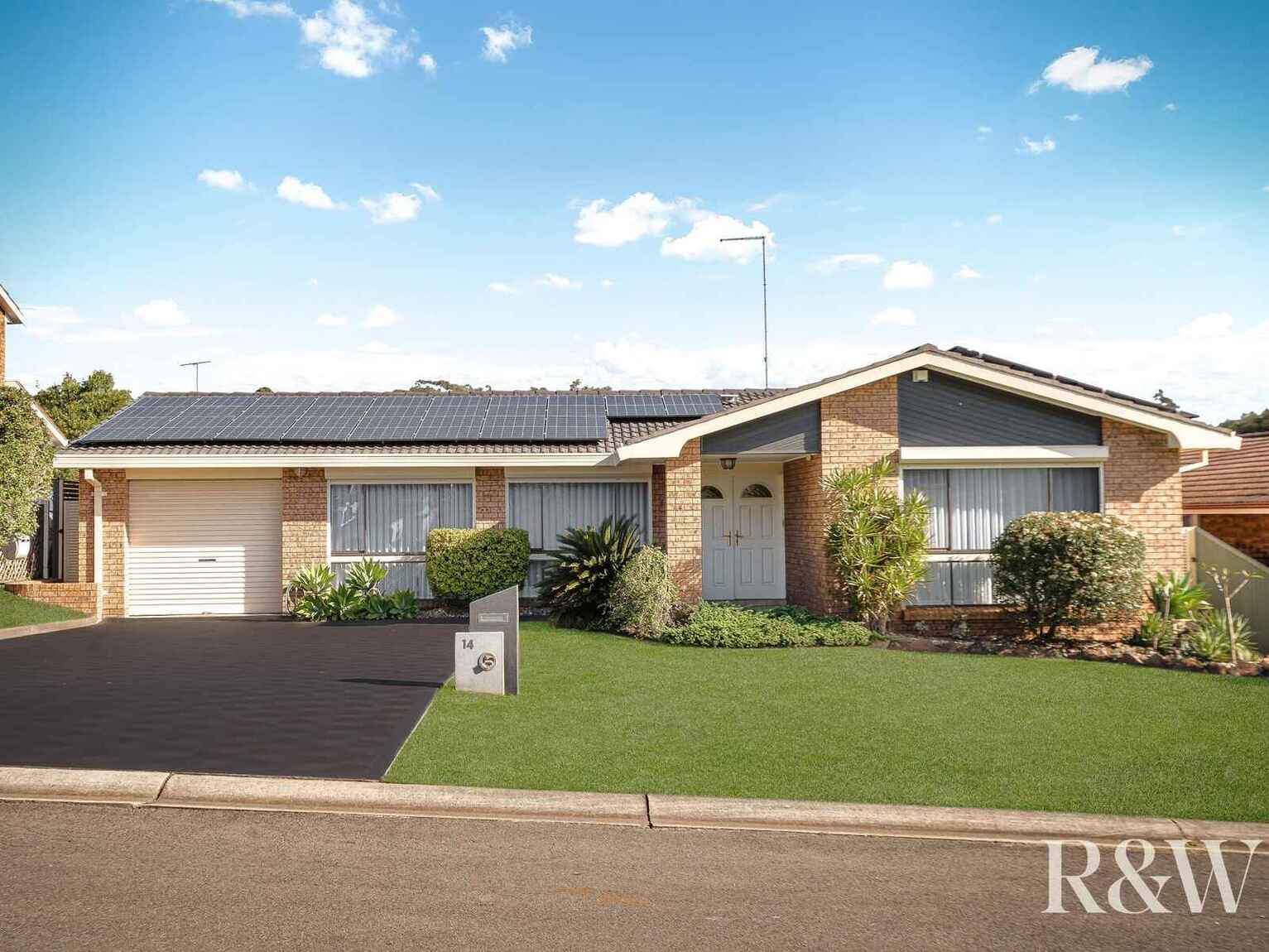 14 Kelmscott Way St Clair 14 Kelmscott Way St Clair