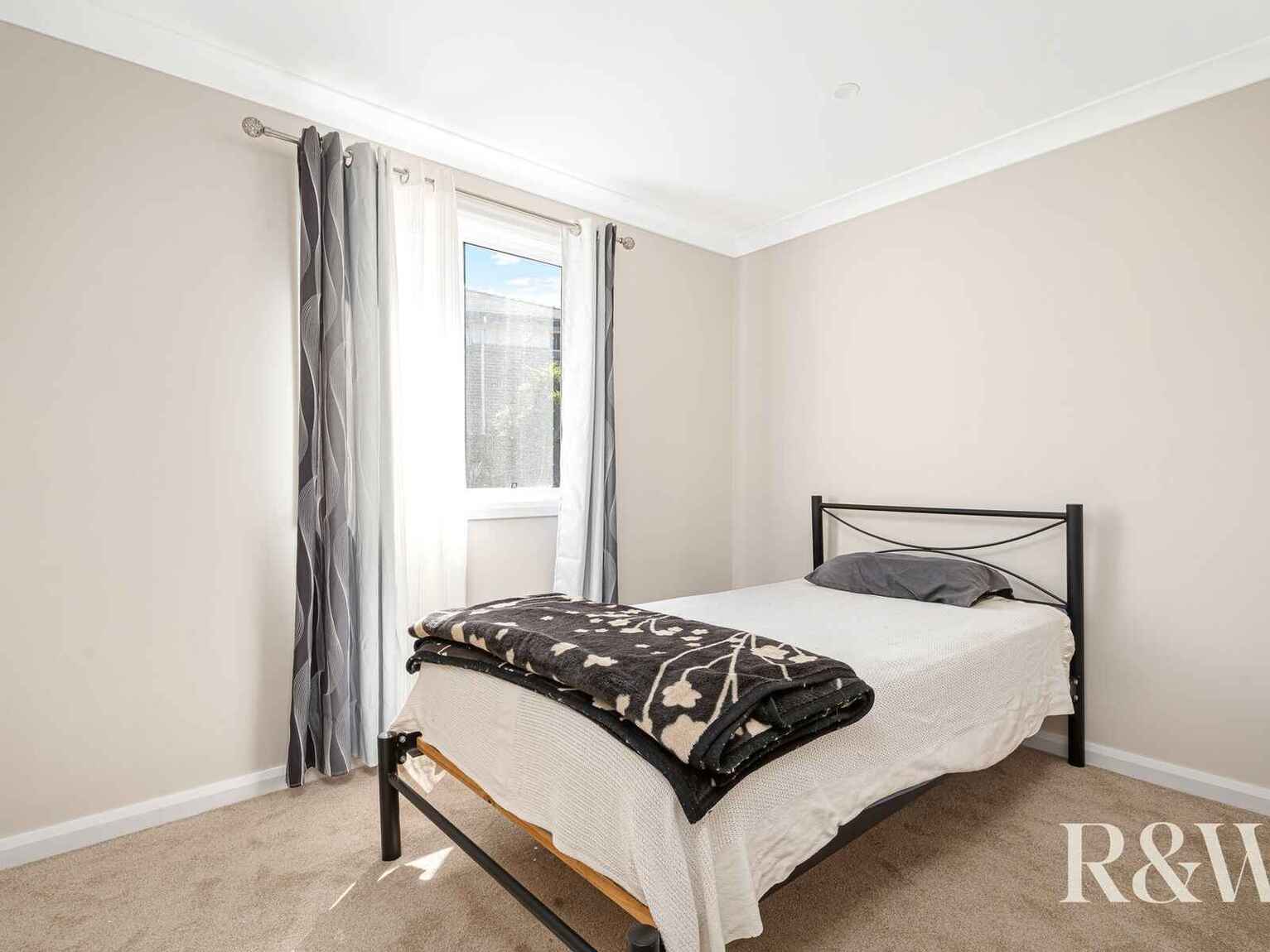 17 Canberra Street Oxley Park