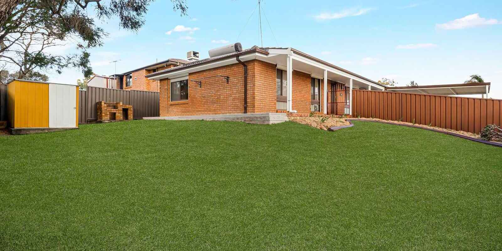 36 Explorers Way St Clair