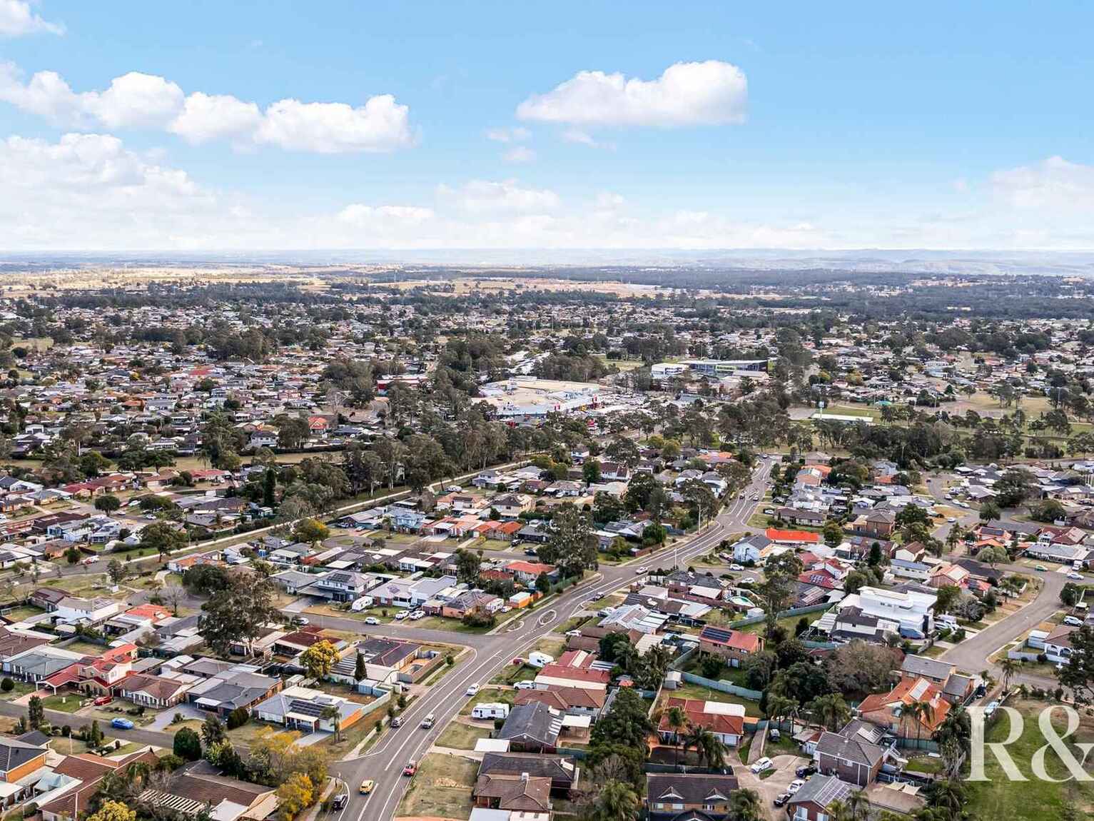 36 Explorers Way St Clair